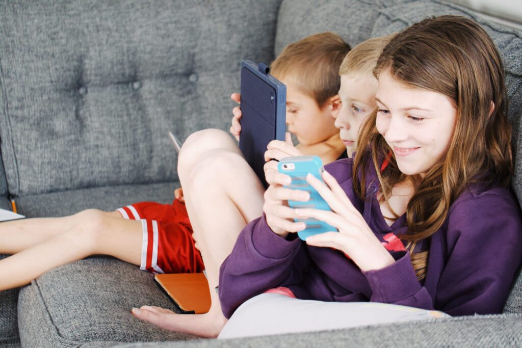 10 Benefits of Exposing Kids to Technology at a Young Age