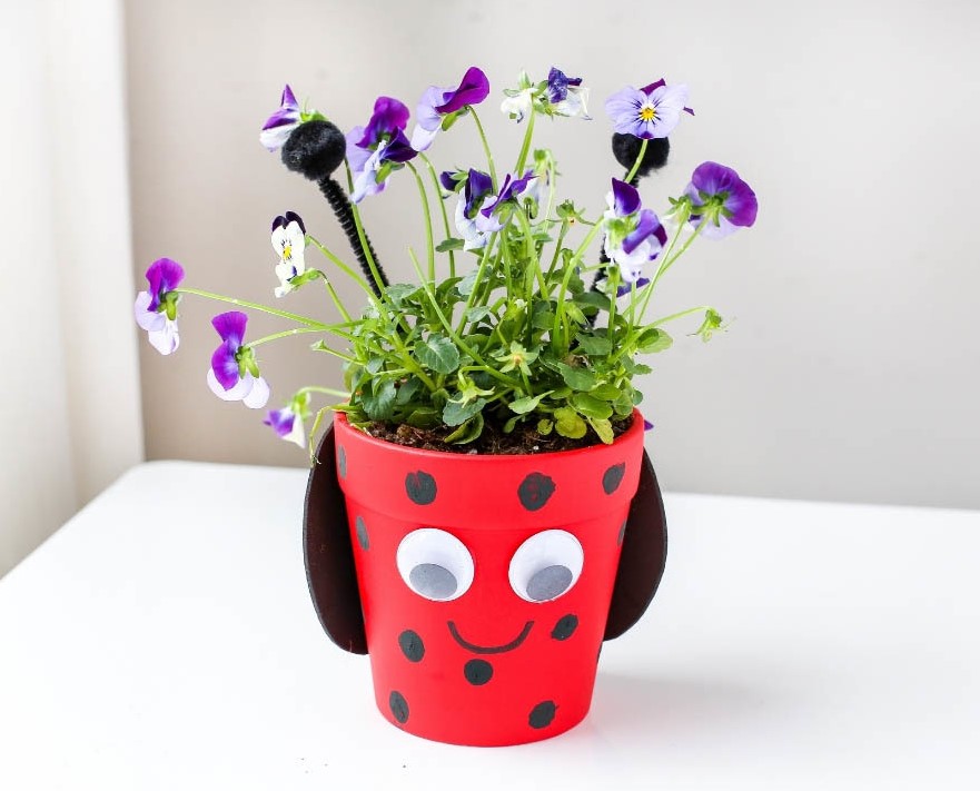Flower Crafts for Kids: Creative Activities to Spark Imagination